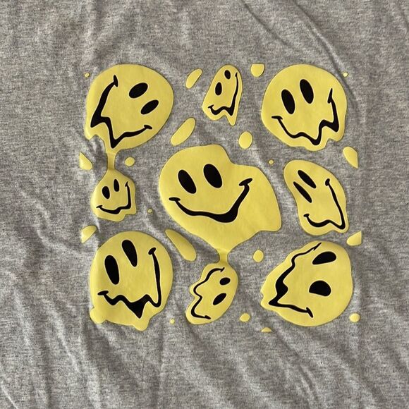 Smiley Face Graphic Tee - Picture 3 of 5